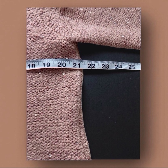 CHICO’S Sequined Knit Sweater | Holiday-Ready Cozy Glam size large sparkle - Picture 5 of 10